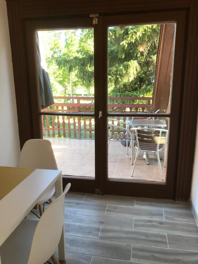 Platanus Vendeghaz Zamardi Bed & Breakfast ภายนอก รูปภาพ
