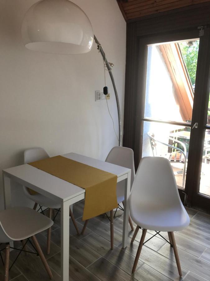 Platanus Vendeghaz Zamardi Bed & Breakfast ภายนอก รูปภาพ